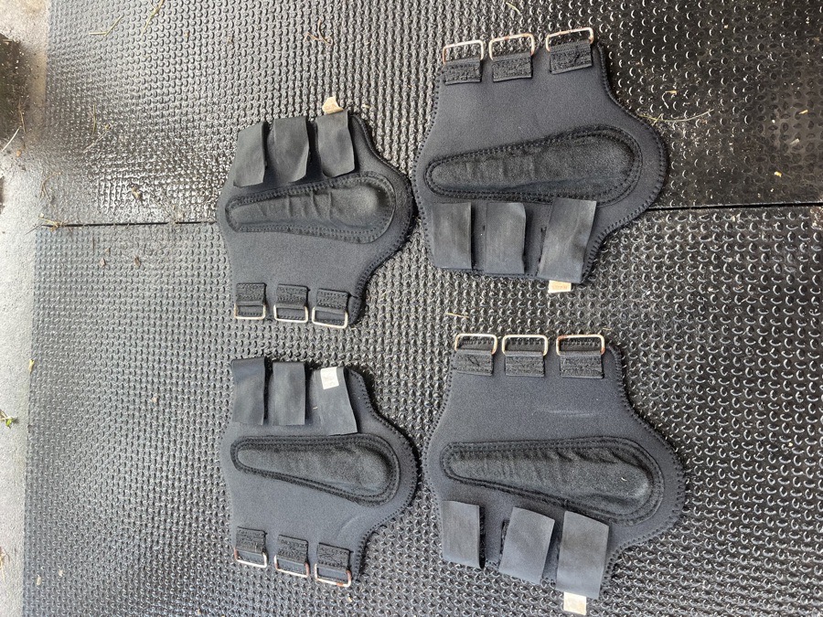 Dover saddlery galloping boots