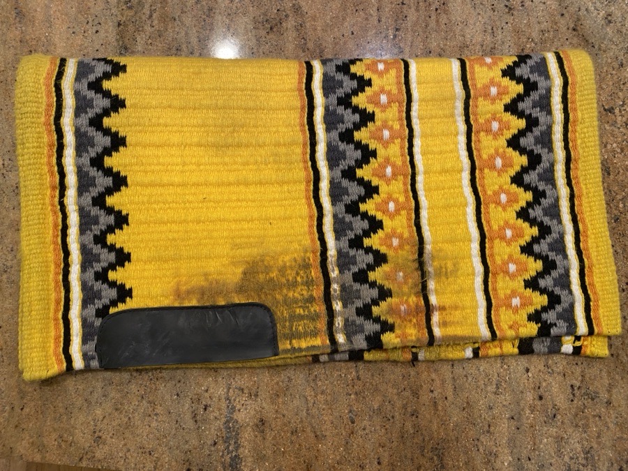 Custom Yellow Show Pad