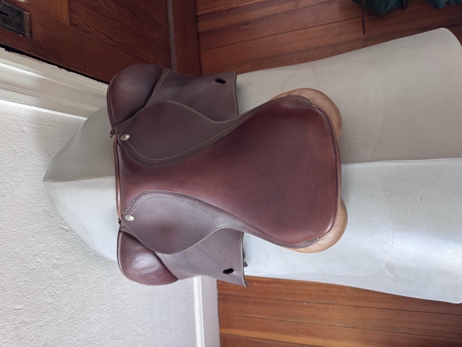 15” Pessoa Rodrigo Pony XCH Saddle - Exchangable Gullet - Excellent!
