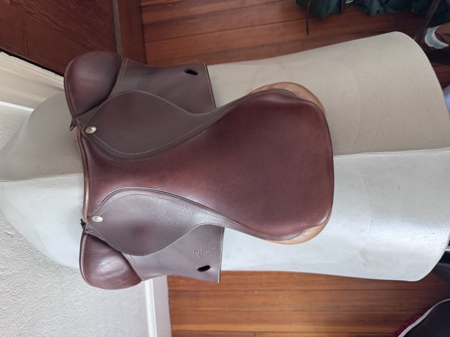 15” Pessoa Rodrigo Pony XCH Saddle - Exchangable Gullet - Excellent!
