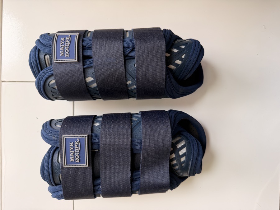 NEW MAJYK EQUIPE Bundle Front Boots  & Back Boots