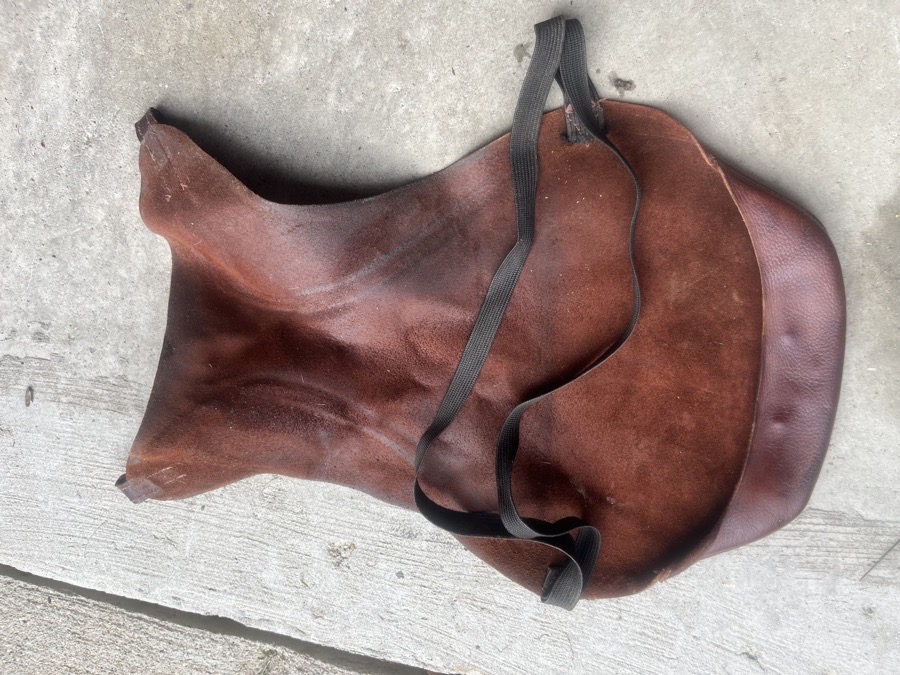 leather saddle cover