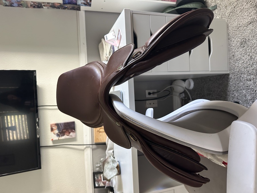 HDR Close Contact Saddle
