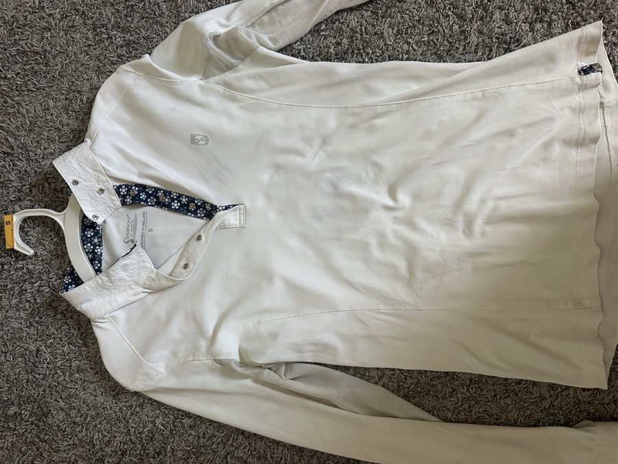 TREDSTEP Show Outfit