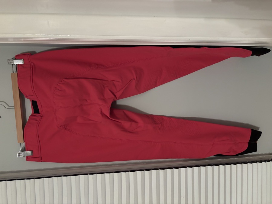 Dover knee patch breech