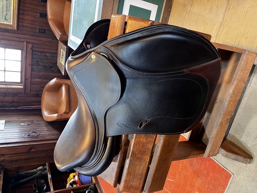 ANTARES Contact | 17" | Calfskin 