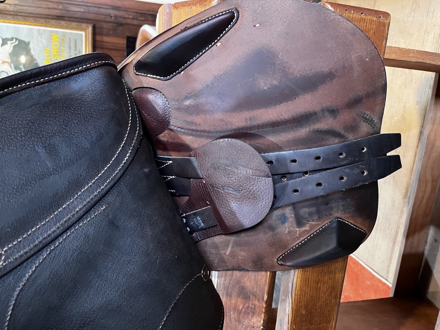 ANTARES Contact | 17" | Calfskin