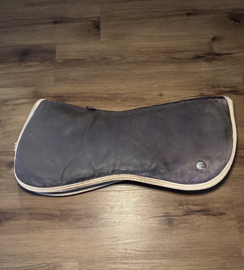 Ogilvy Jump Memory Foam Half Pad. Size Regular