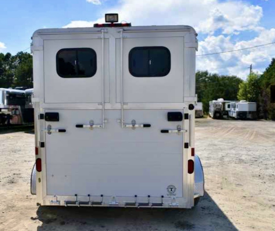 Horse Trailer 2 horses - 2000 Jamco