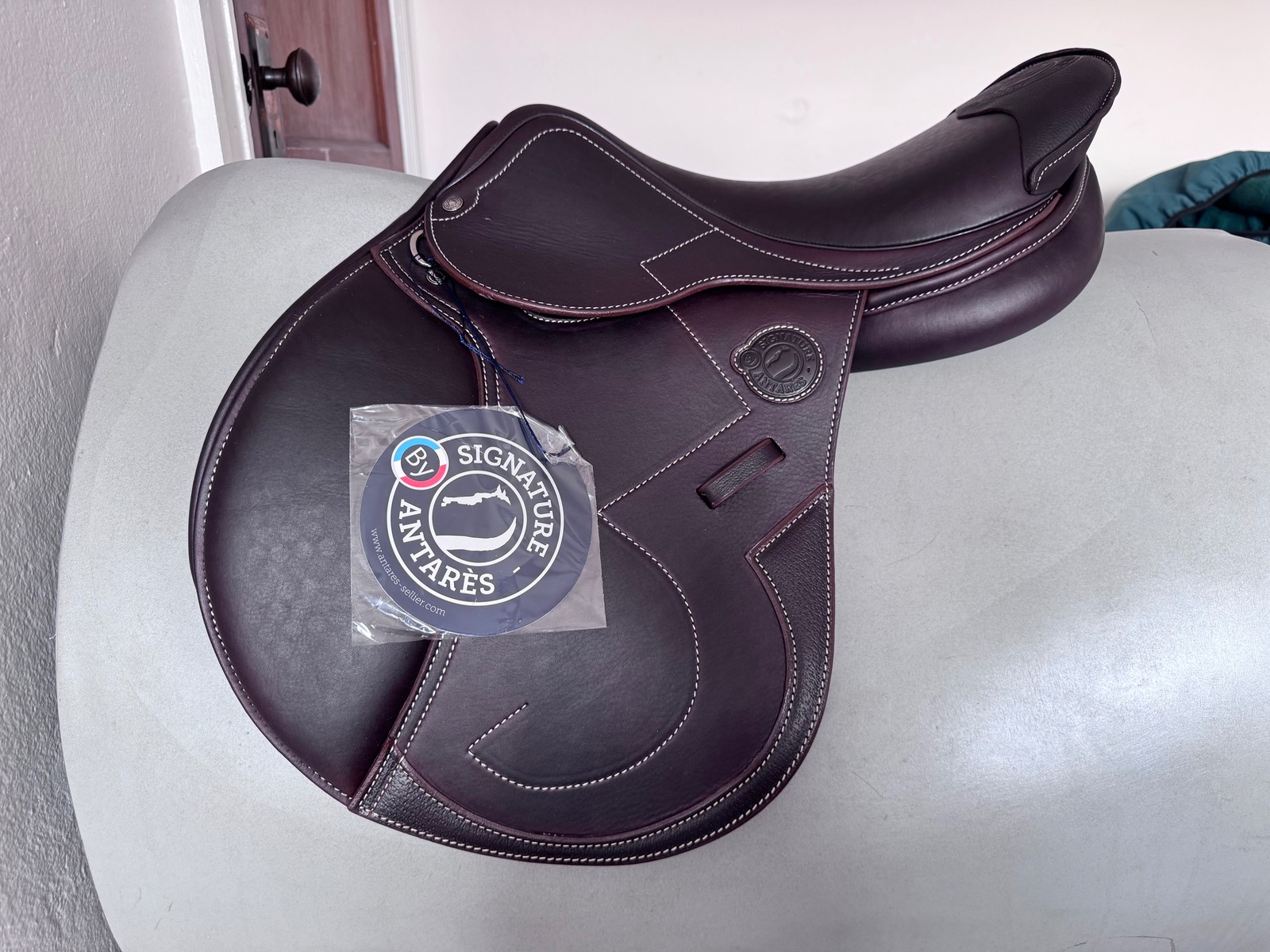 BNWT 17" Antares Signature Saddle - 2025 -2N - A01 Tree - Full Calf