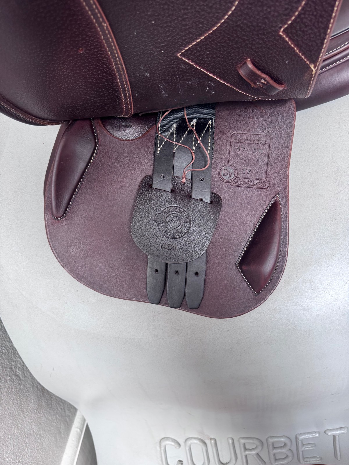 BNWT 17" Antares Signature Saddle - 2025 -2N - A01 Tree - Full Calf