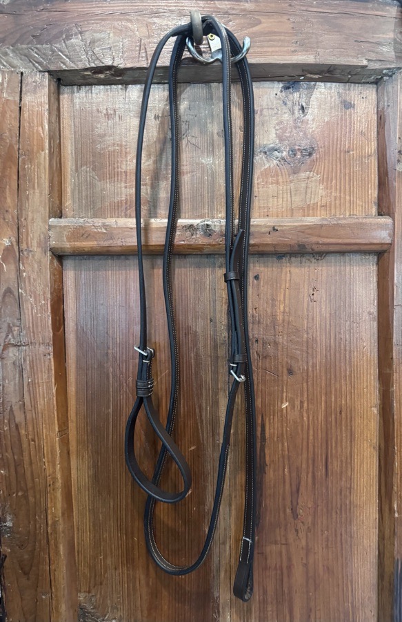 OTHER Martingale Horse