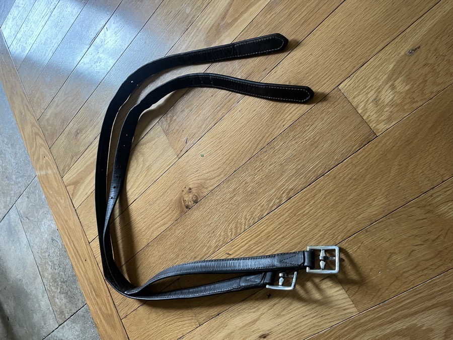 Antares 42” calfskin stirrup leathers