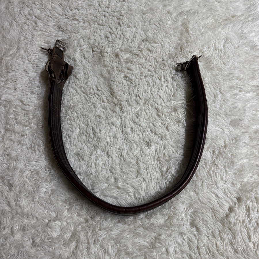 Size 48 Brown Leather English Horseback Riding Girth. Good Condition.