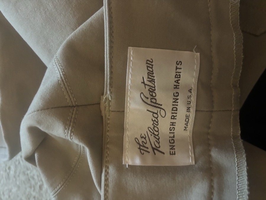 THE TAILORED SPORTSMAN Trophy HunterRiding Pants - Breeches Size 22