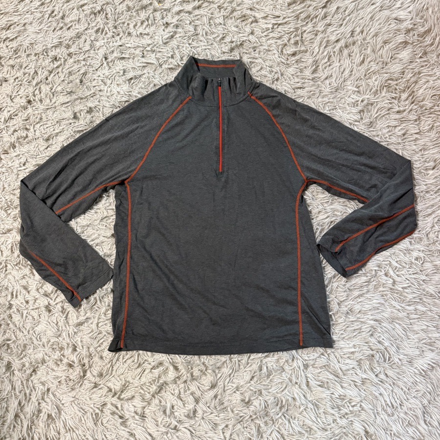 Women’s Medium Grey Cloudveil Long Sleeve Athletic Polo Shirt. Good Condition.