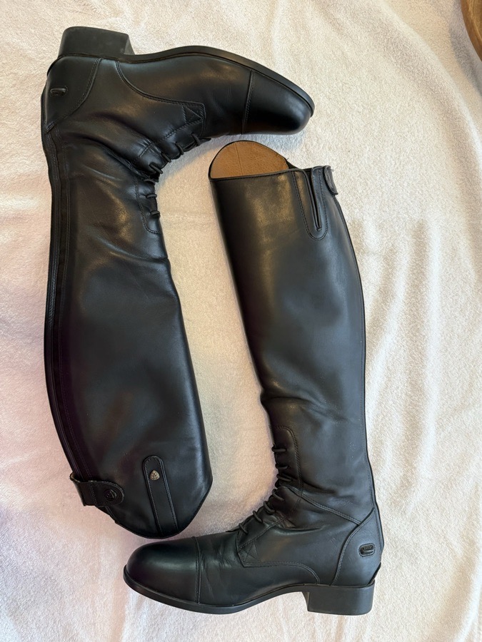 ARIAT Boots 9 Slim Calf Medium Height Contour II