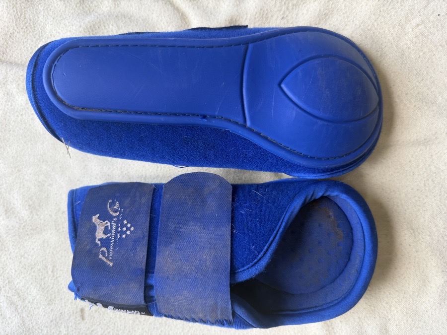 Professionals Choice VenTech splint boots
