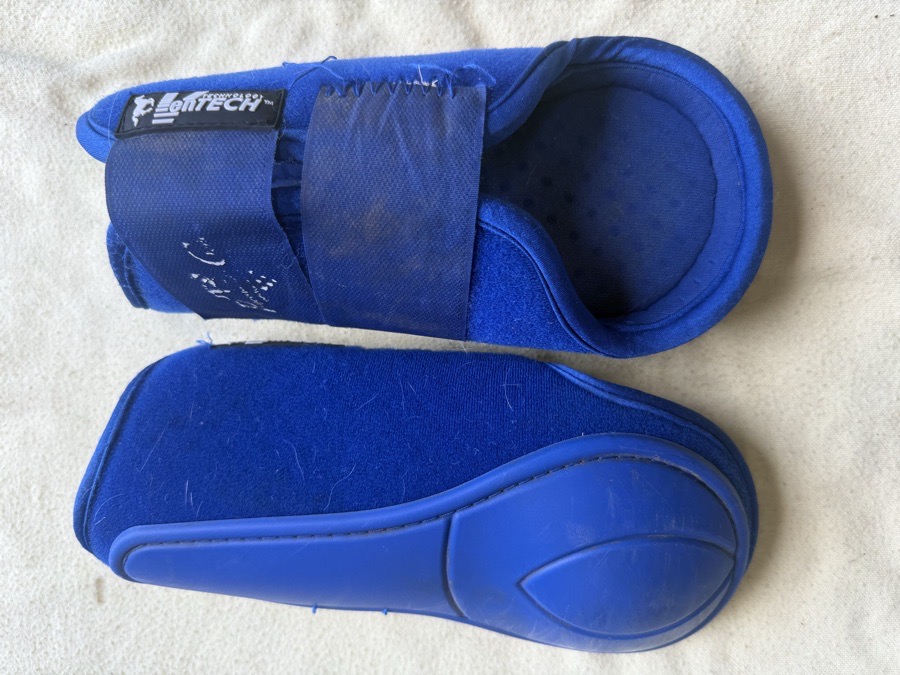 Professionals Choice VenTech splint boots