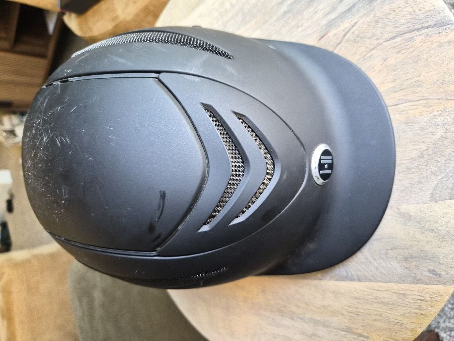 One K Defender Helmet