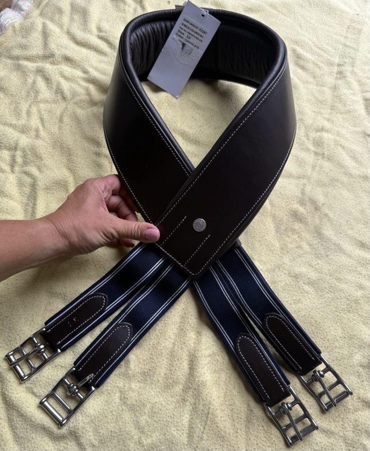 DOVER SADDLERY 52” Girth