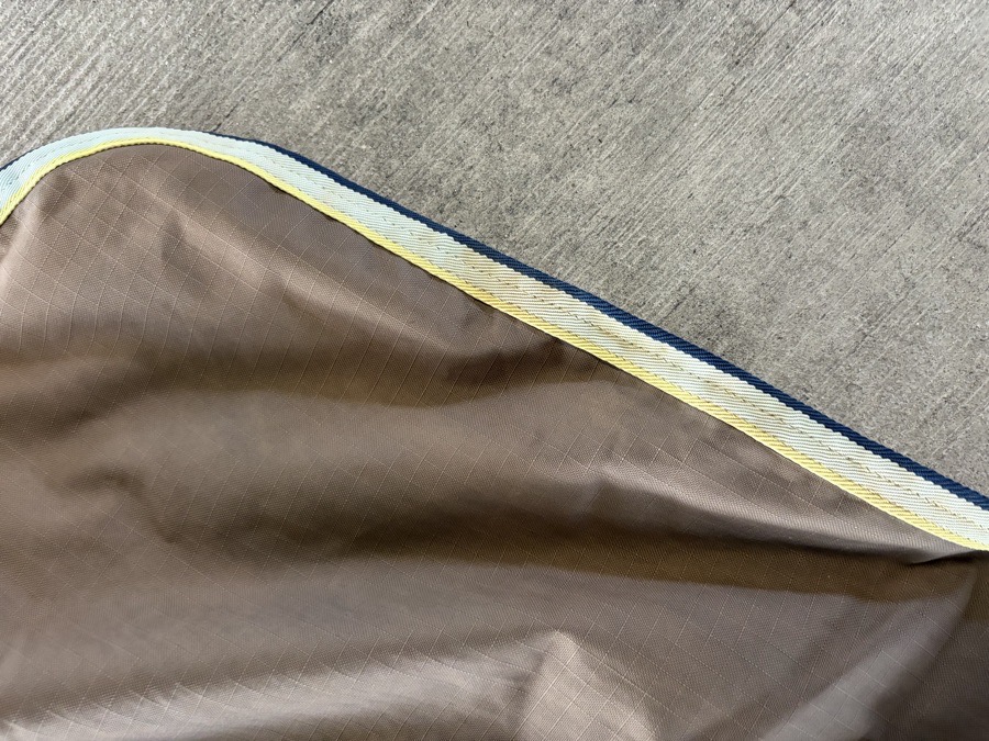 Amigo Hero Ripstop Plus 200g Turnout Blanket W/ Detachable Neck, Brown, 81