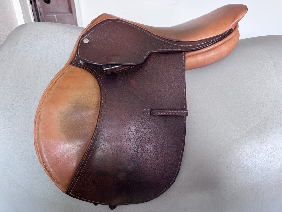 15” Beval Junior Child / Pony Saddle - Excellent - RARE! 