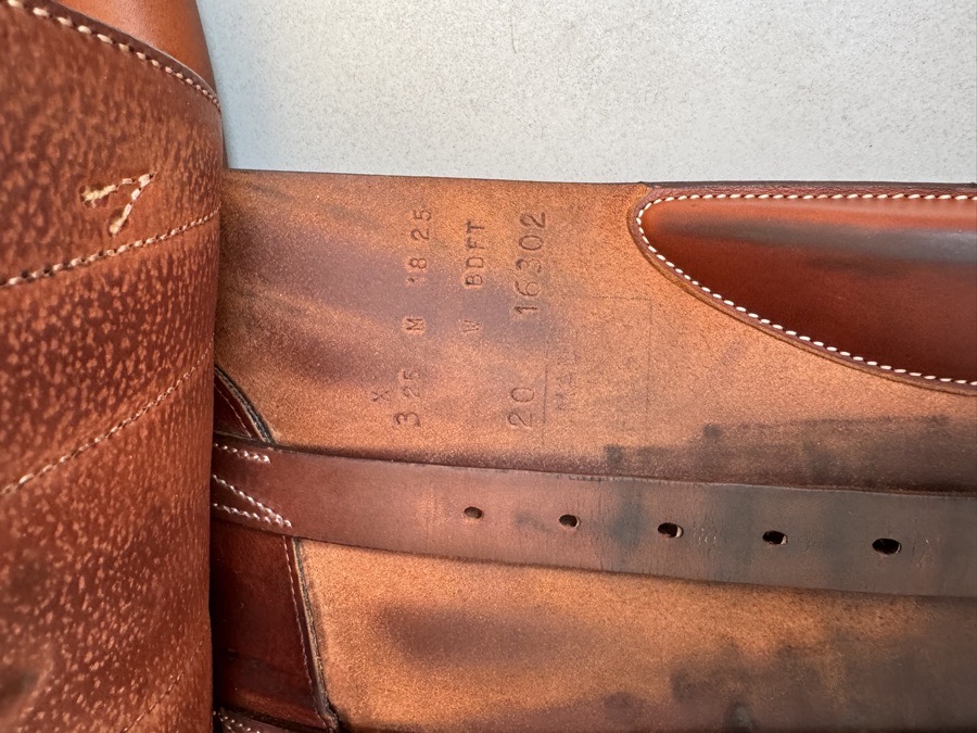 18” 2020 Butet Premium Saddle - 3.25 Flaps - M Seat