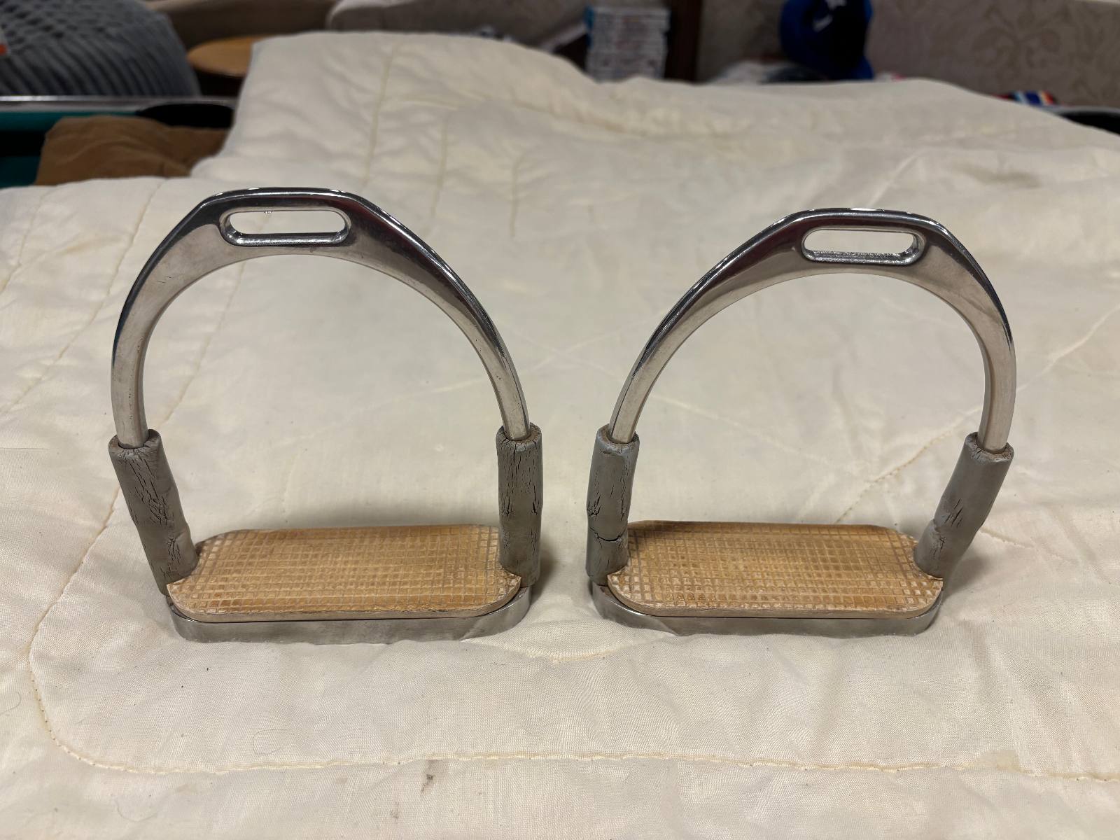 Stainless Steel Jointed Stirrup Irons