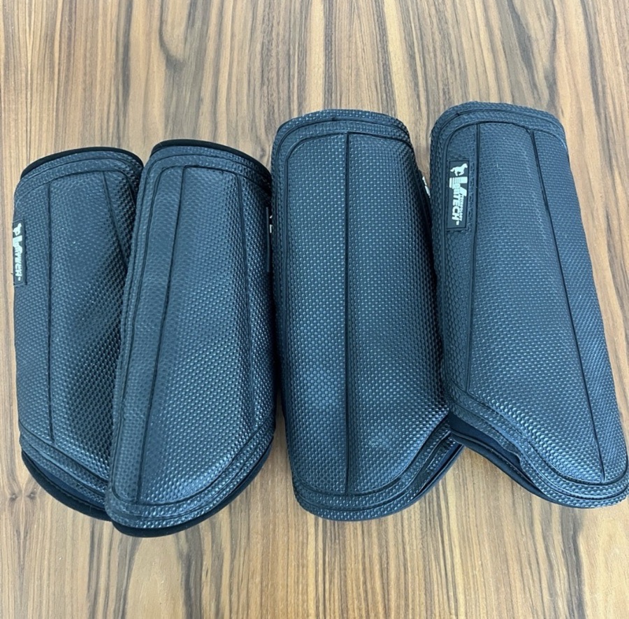 Professional's Choice VenTech Black Horse Sport Boots training riding jumper