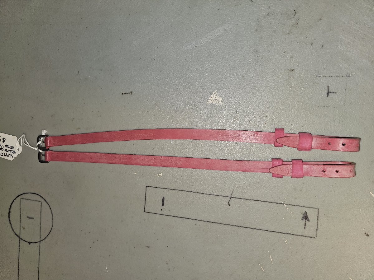 Nunn Finer easiest spur strap in red