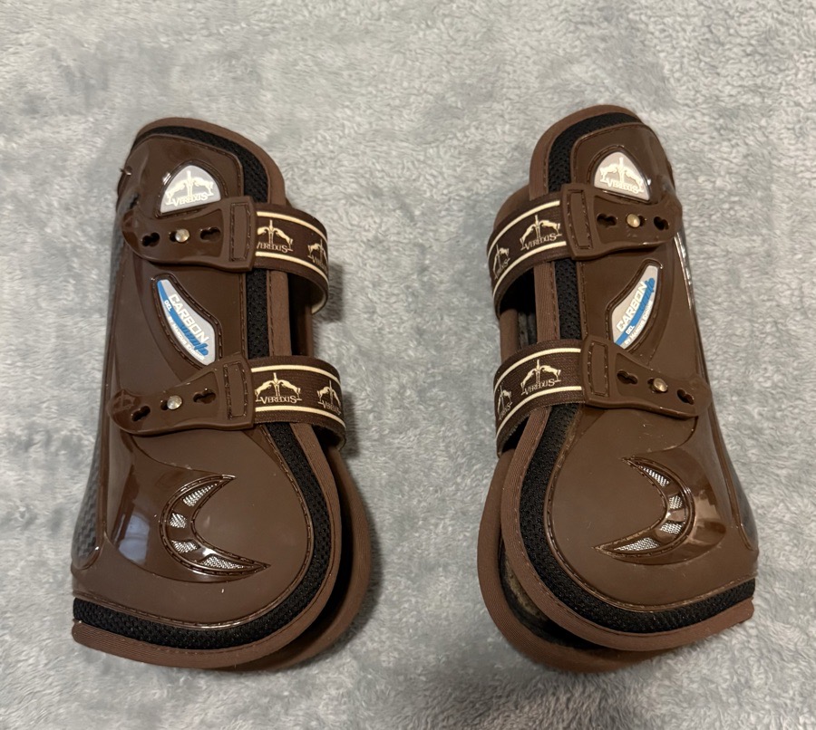 VEREDUS Front Boots