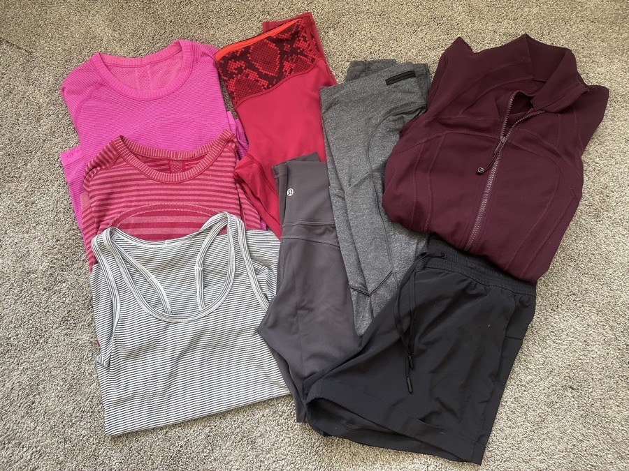LULULEMON LOT!