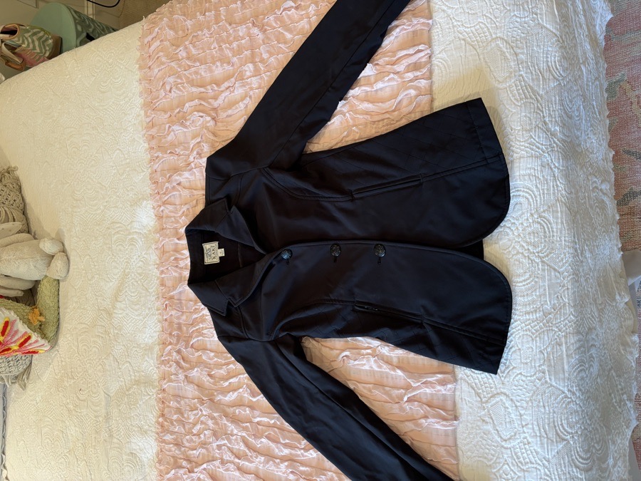 KAKI BY KATHERINE HALL Show Outfit