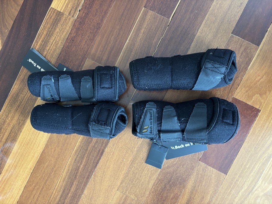 Back On Track Airflow Exercise Boots