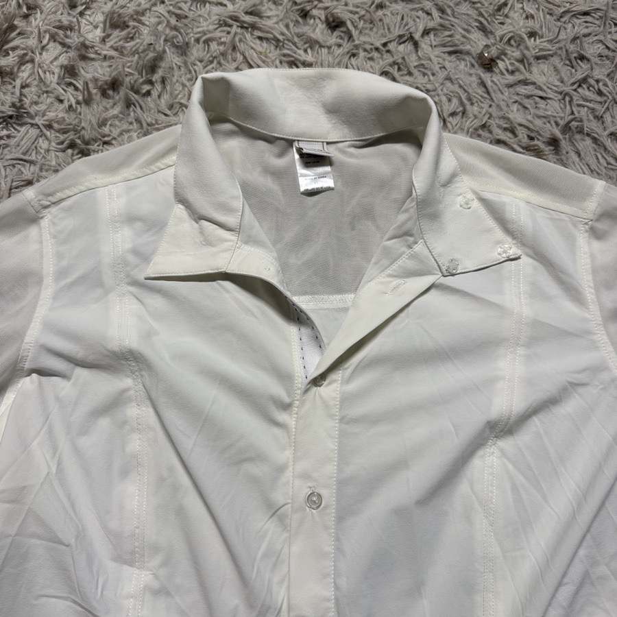 Women’s XL White Fits Long Sleeve Horseback Riding Button Down Shirt. Good Cond.