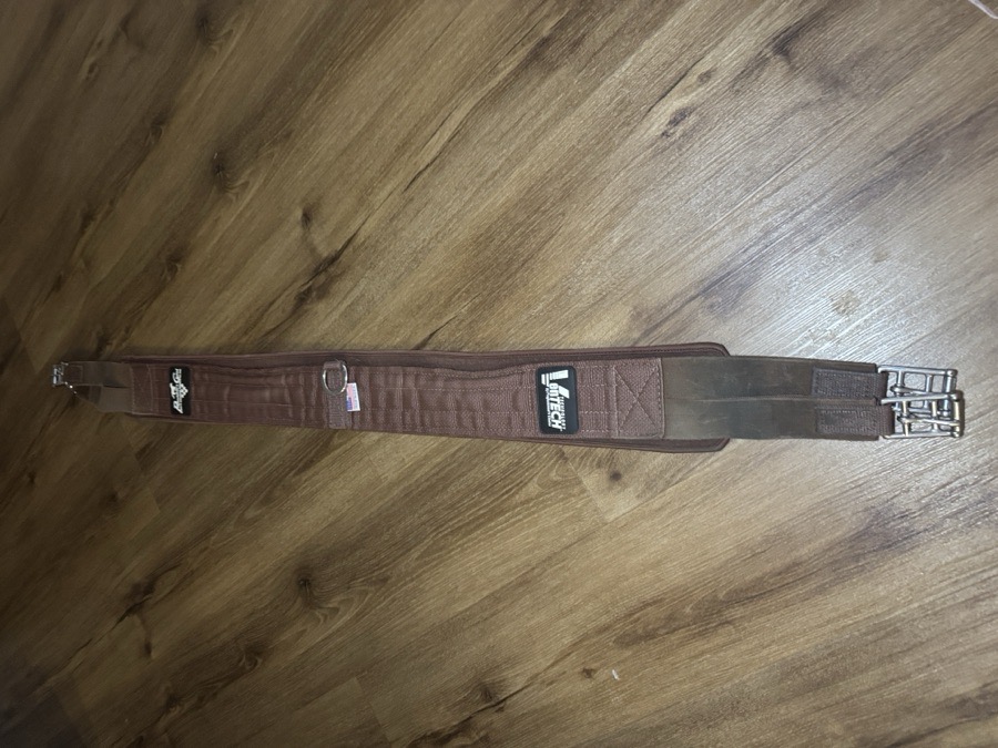  Professional's Choice SMx VenTECH™ English Girth. Size 50