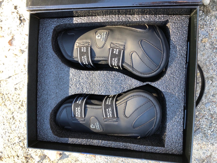 Majyk Equipe Bionic Open Front Boots 