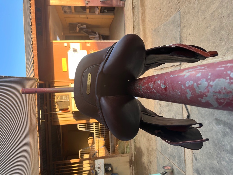 CWD 2022 SE02 Saddle - 18" - 3C Flap