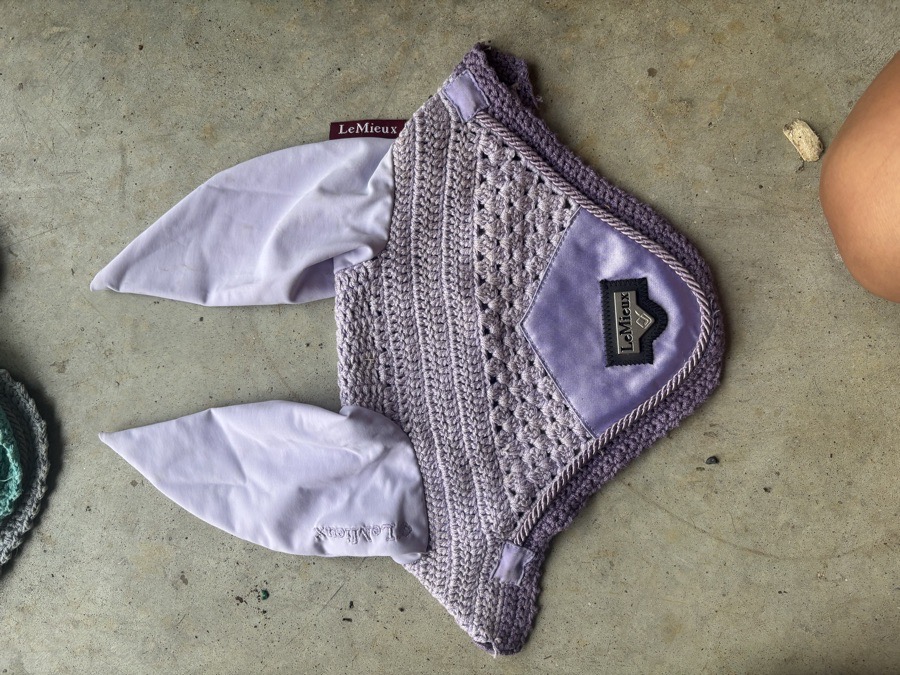 LEMIEUX Wisteria Ear Bonnet Horse