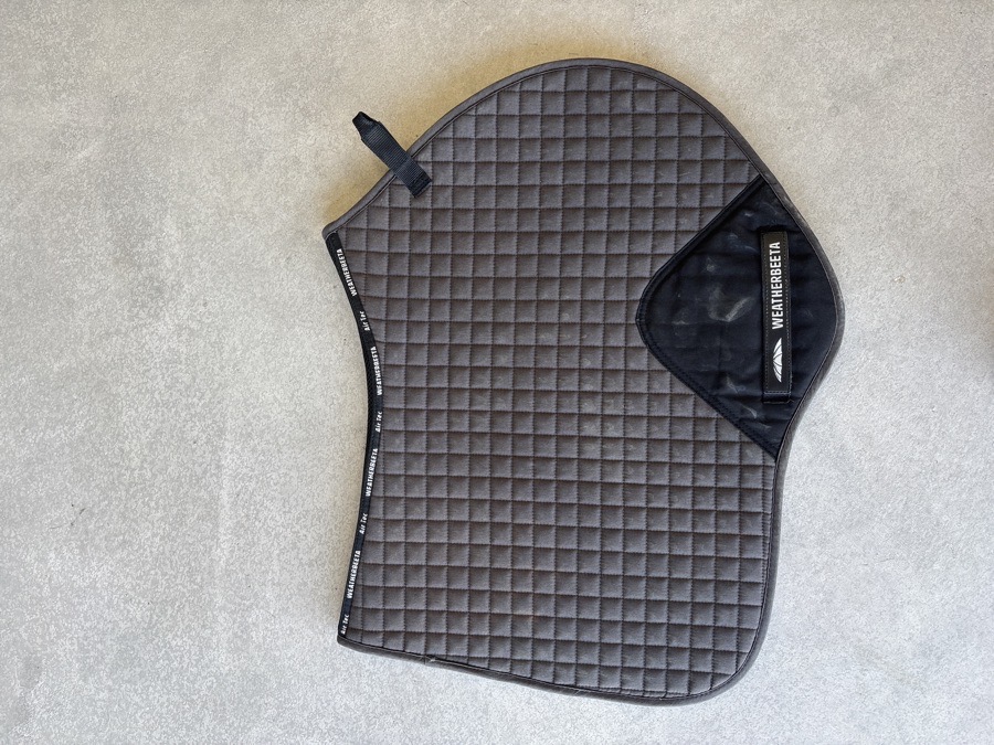 WEATHERBEETA gray jump saddle pad