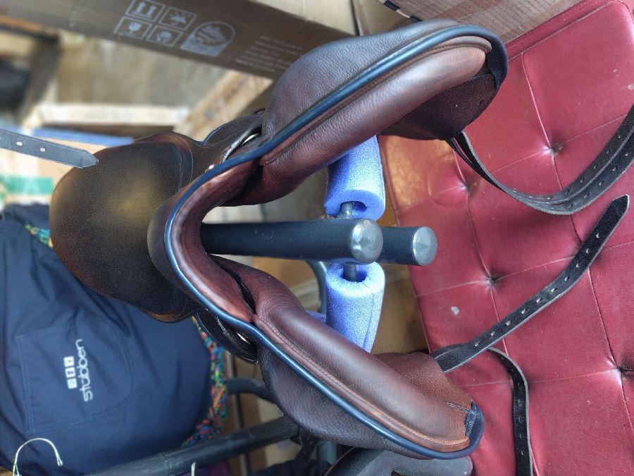 Stubben Monoflap Jump Saddle