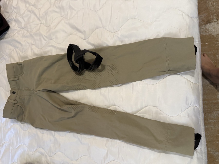 OVATION kids Jods size 10 