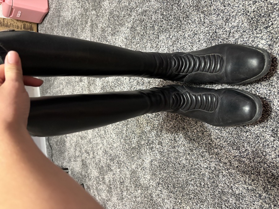 TUCCI Boots 38D