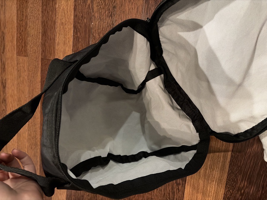 DOVER SADDLERY black helmet bag