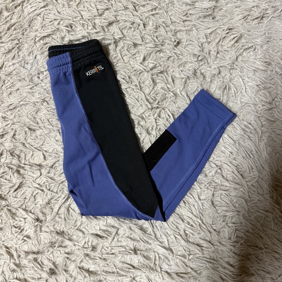 Girl’s XS Black/Blue Kerrits Knee Patch Horseback Riding Tights. Good Condition.