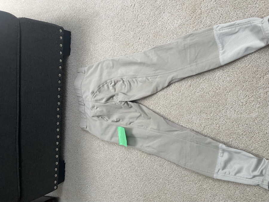 Ovation SlimSecret DX KP Breech- Youth 14 (I believe)
