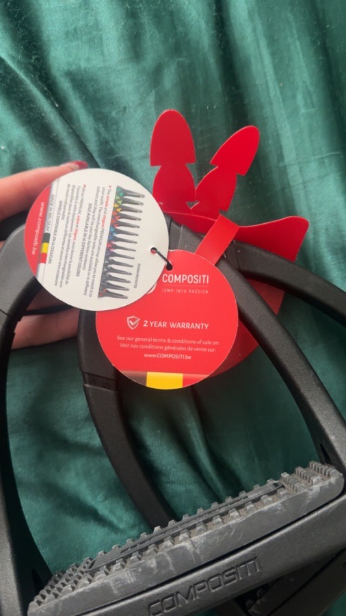 COMPOSITI Stirrups NEW w/ tags