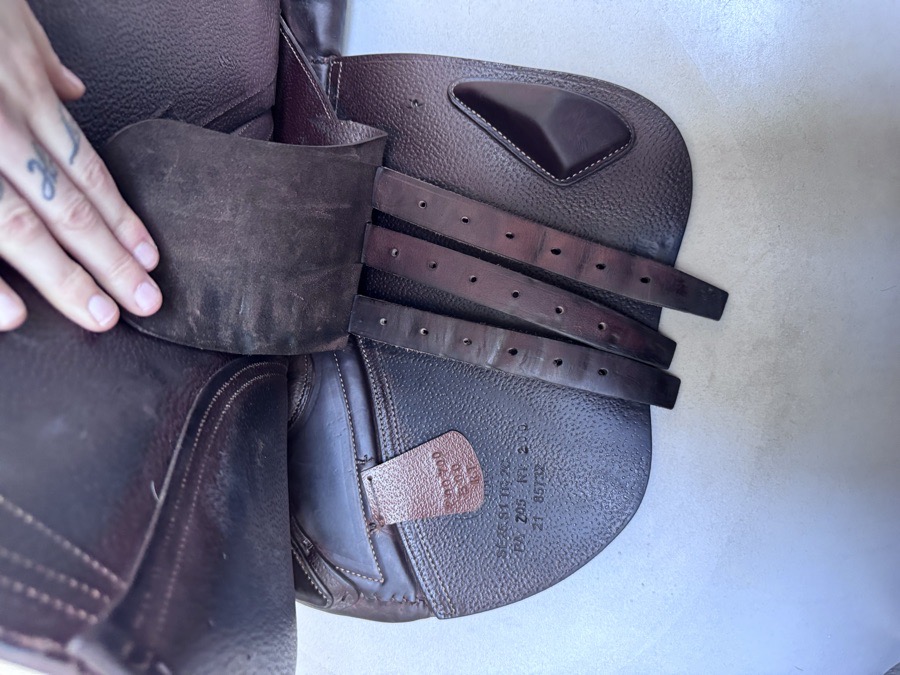 17” 2021 CWD SE25 2Gs Saddle - 2C - Full Buffalo - STUNNING!