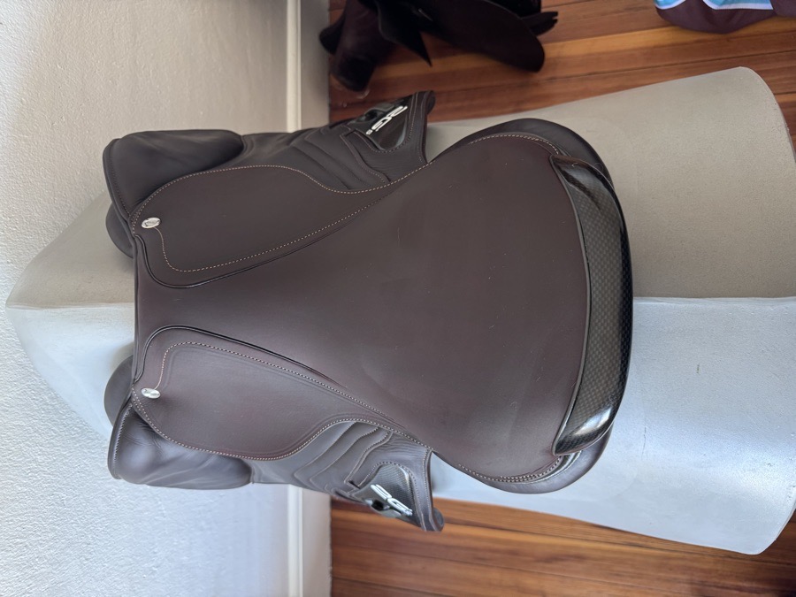 17” 2021 CWD SE25 2Gs Saddle - 2C - Full Buffalo - STUNNING!